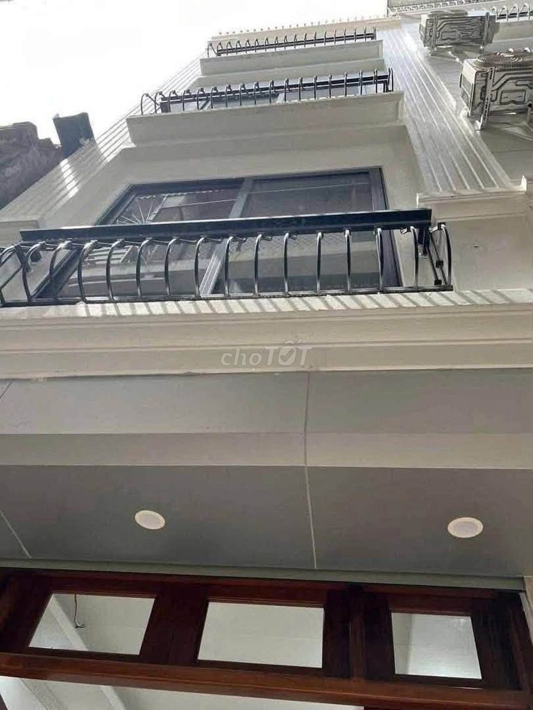 Продажа дома напротив деловой улицы, автомобиля, лифта, 36 м2, 9,8 млрд
