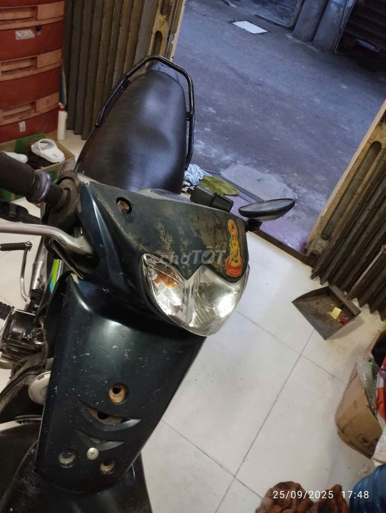 Em cần bán xe giá rẻ anh chị nào cần liên hệ Em. Mua bán Xe máy tại Huyện Bình Chánh Tp Hồ Chí Minh được đăng bởi nguyen thy hình 3