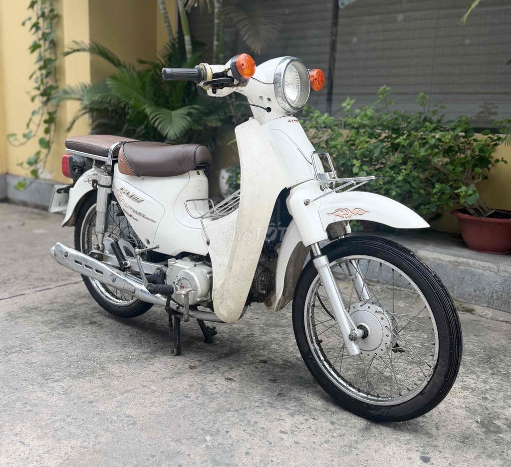 Honda Cub 50cc 2019, ровный пластик, тихо работает, номер Ламдонг