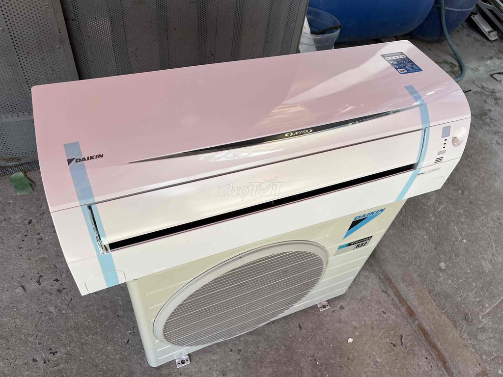 Máy lạnh Daikin Inverter 1.5HP - sẵn lắp liền bao. Mua bán Máy lạnh, điều hoà tại Thành phố Thủ Dầu Một Bình Dương được đăng bởi Máy Lạnh Cũ có inverter ảnh thực tế hình 1