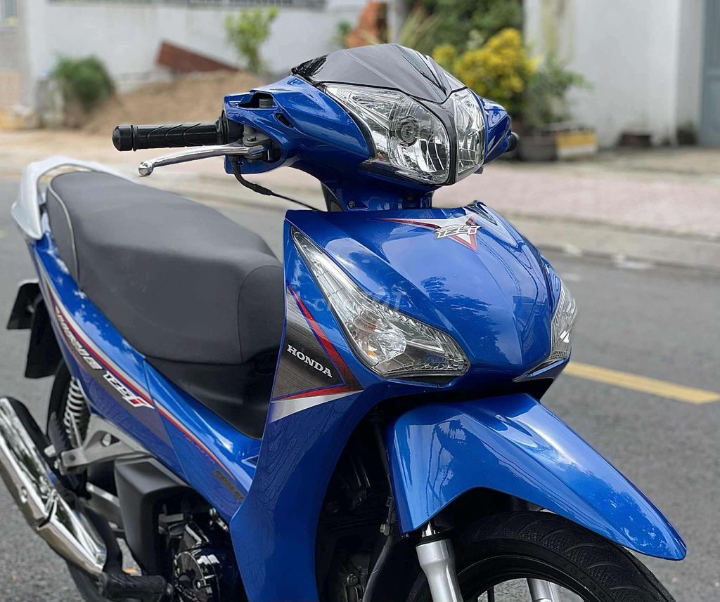 Fu úp wave i xe đẹp đưa 10tr nhận xe. Mua bán Xe máy tại Quận 10 Tp Hồ Chí Minh được đăng bởi Đặng Thái Hòa hình 1