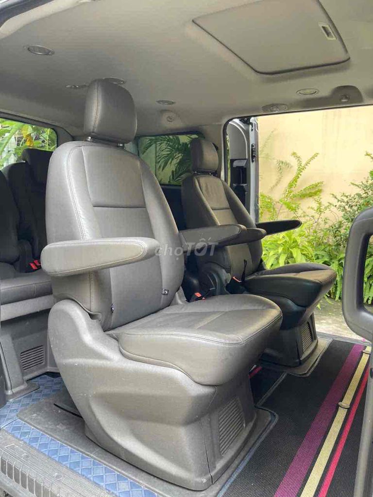 Tourneo Titanium 2019 - 52600km. Mua bán Ô tô tại Quận 3 Tp Hồ Chí Minh được đăng bởi Lương Hoàng Long hình 13