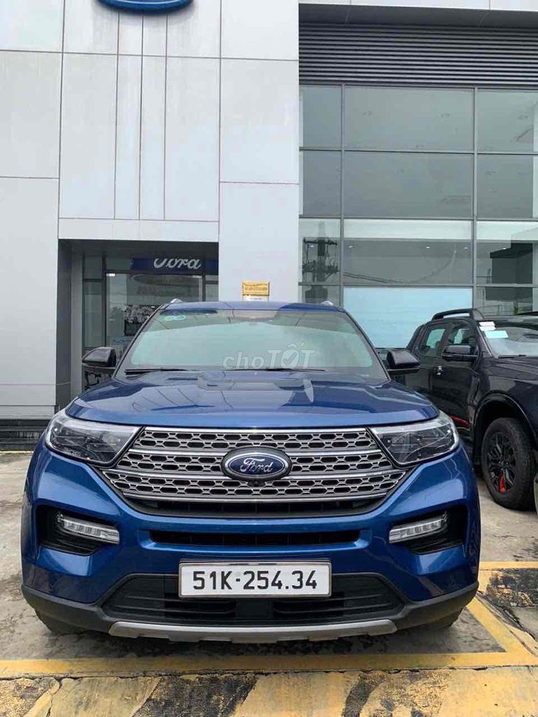 Ford Explorer 2021 Đky2022. Hãng bán - 55000 km. Mua bán Ô tô tại Quận 12 Tp Hồ Chí Minh được đăng bởi Huyền Vi Ford quận 12 hình 1