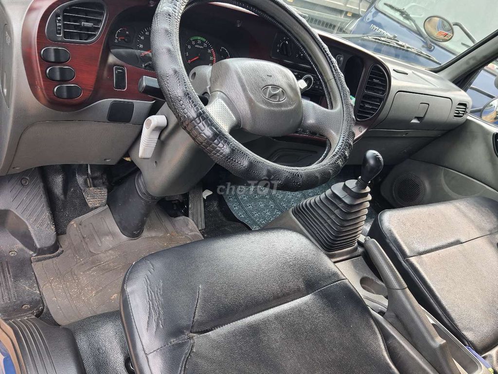 Bán gấp Hyundai 1.6 tấn đời 2014 thùng kín 4m4. Mua bán Xe tải, xe ben tại Thành phố Thuận An Bình Dương được đăng bởi Hồ Xe Tải hình 7