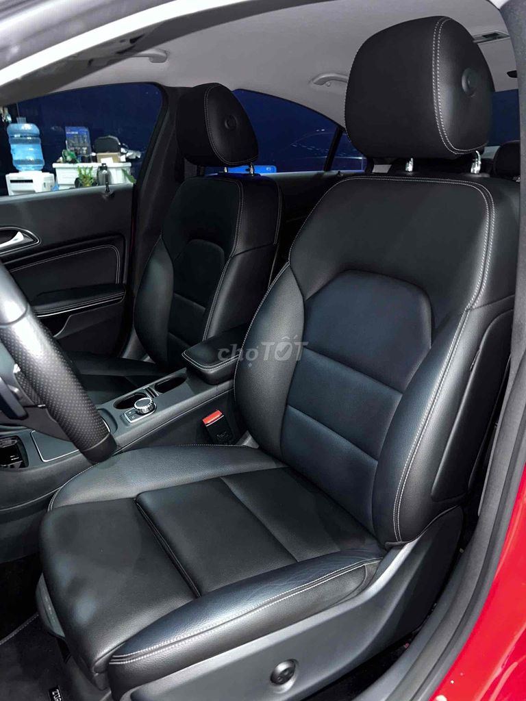 Mercedes Benz CLA Class 2018 CLA 200 - 42000 km. Mua bán Ô tô tại Quận 7 Tp Hồ Chí Minh được đăng bởi Lê Văn Út hình 19