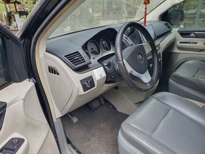 Volkswagen Routan 2010  - 140000 km. Mua bán Ô tô tại Thành phố Biên Hòa Đồng Nai được đăng bởi nguyễn nguyễn