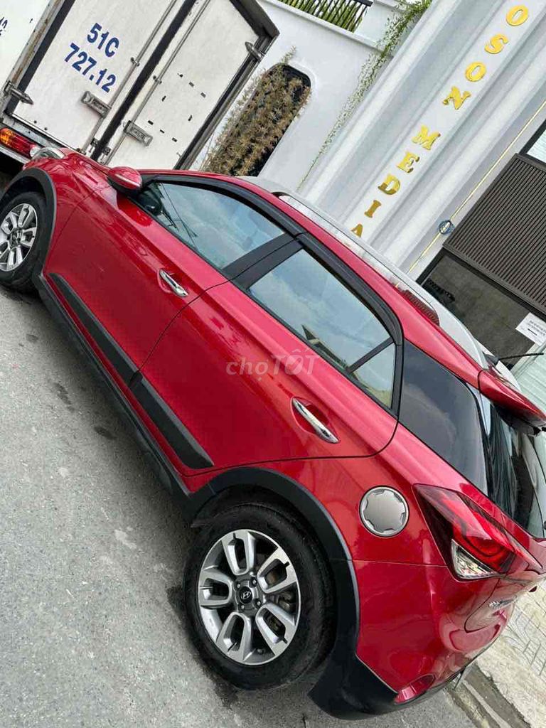 Hyundai i20 Active Đỏ Tự động. Mua bán Ô tô tại Thành phố Thủ Đức Tp Hồ Chí Minh được đăng bởi Vo Phuong hình 1