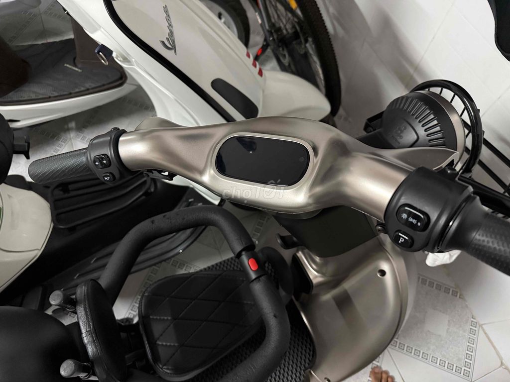 Xe đạp điện Type 3 màu Bạc Đã sử dụng. Mua bán Xe điện tại Huyện Trảng Bom Đồng Nai được đăng bởi Bảo huỳnh hình 3