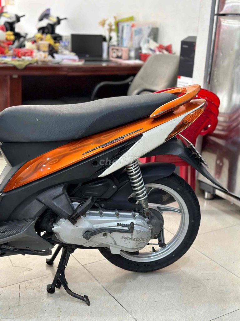 honda Click 2008.BS61.Giá tốt cho ACE. Mua bán Xe máy tại Quận 6 Tp Hồ Chí Minh được đăng bởi Cửa Hàng Xe Máy Hoà Bùi hình 9