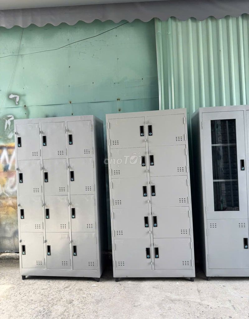 TỦ LOCKER = Tủ locker > TỦ LOCKER VĂN PHÒNG. Mua bán Đồ dùng văn phòng tại Thành phố Thủ Đức Tp Hồ Chí Minh được đăng bởi Nội Thất Gía Rẻ Sài Gòn Shop hình 1