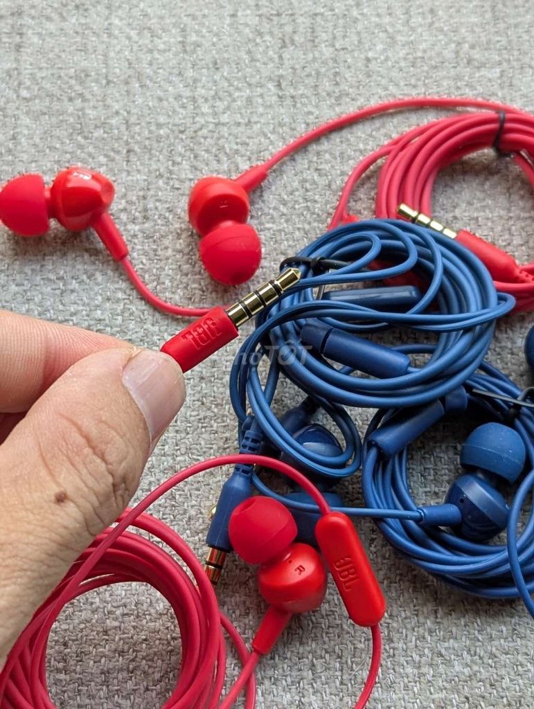 Tai nghe JBL có dây chính hãng – Âm thanh hay. Mua bán Tivi, Âm thanh tại Thị xã Tân Uyên Bình Dương được đăng bởi Hoài Giang hình 1