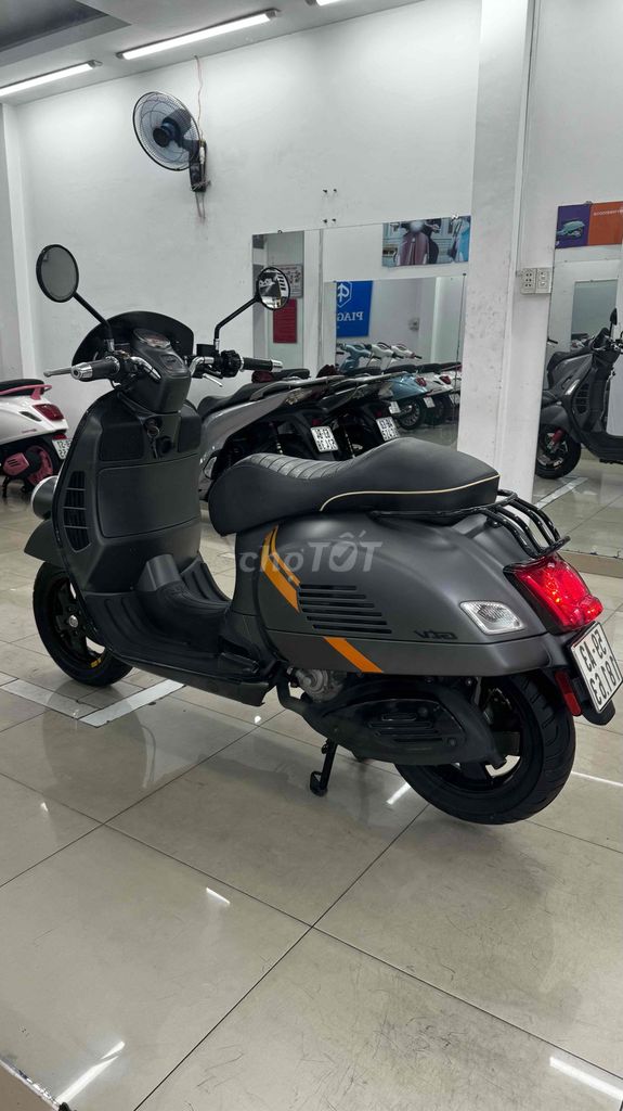 Vespa GTV 300 bản Nhập Khẩu nguyên chiếc từ Ý. Mua bán Xe máy tại Quận Phú Nhuận Tp Hồ Chí Minh được đăng bởi VESPA  PIAGGIO BẢO HƯNG Vespa cũ trả góp  hình 3