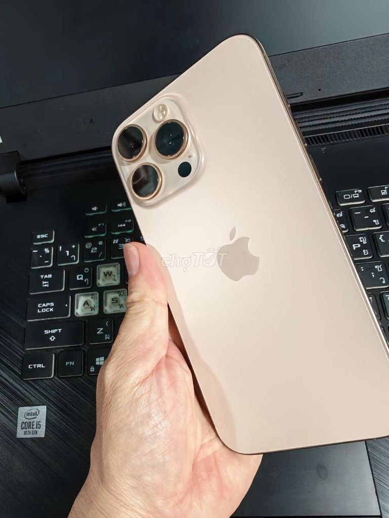 iphone 16proMax 256GB Vàng VN/A bán hay giao lưu . Mua bán Điện thoại tại Thành phố Đà Lạt Lâm Đồng được đăng bởi phong hình 1