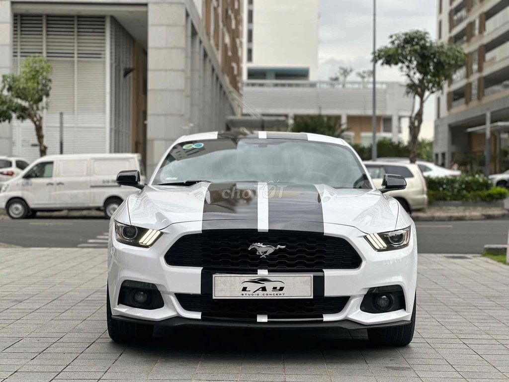 Ford Mustang 2015 EcoBoost - 49000 km