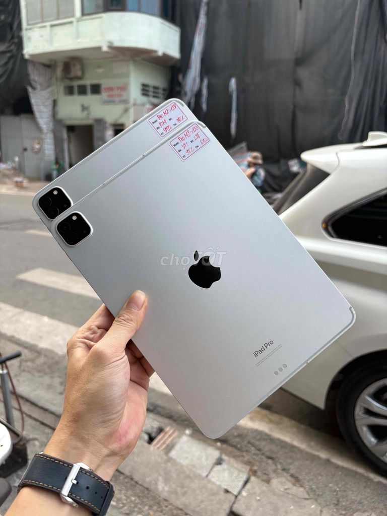Apple iPad Pro M2 11 inch 128GB Bạc 99% zin 100%. Mua bán Máy tính bảng tại Quận Đống Đa Hà Nội được đăng bởi Quý Hoàng hình 1
