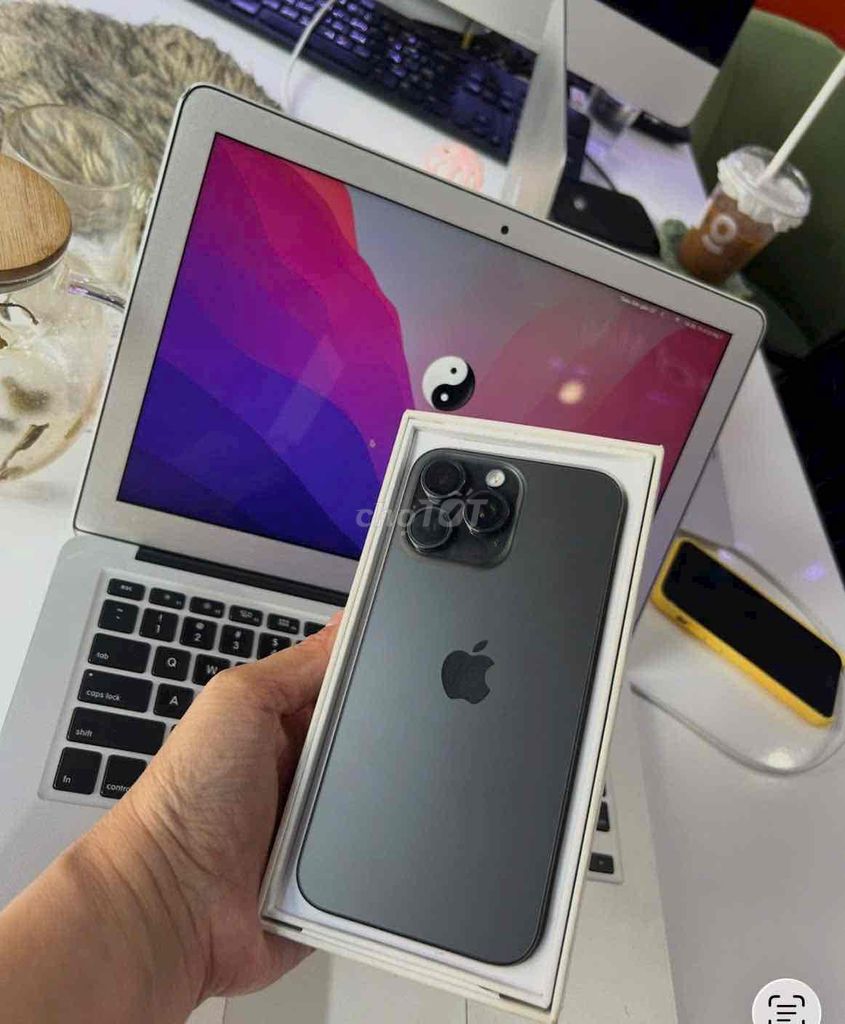 iphone 15pro 512gb đen qtế mỹ pin 87 zin áp suất. Mua bán Điện thoại tại Quận 3 Tp Hồ Chí Minh được đăng bởi Nam Á Mobile hình 1