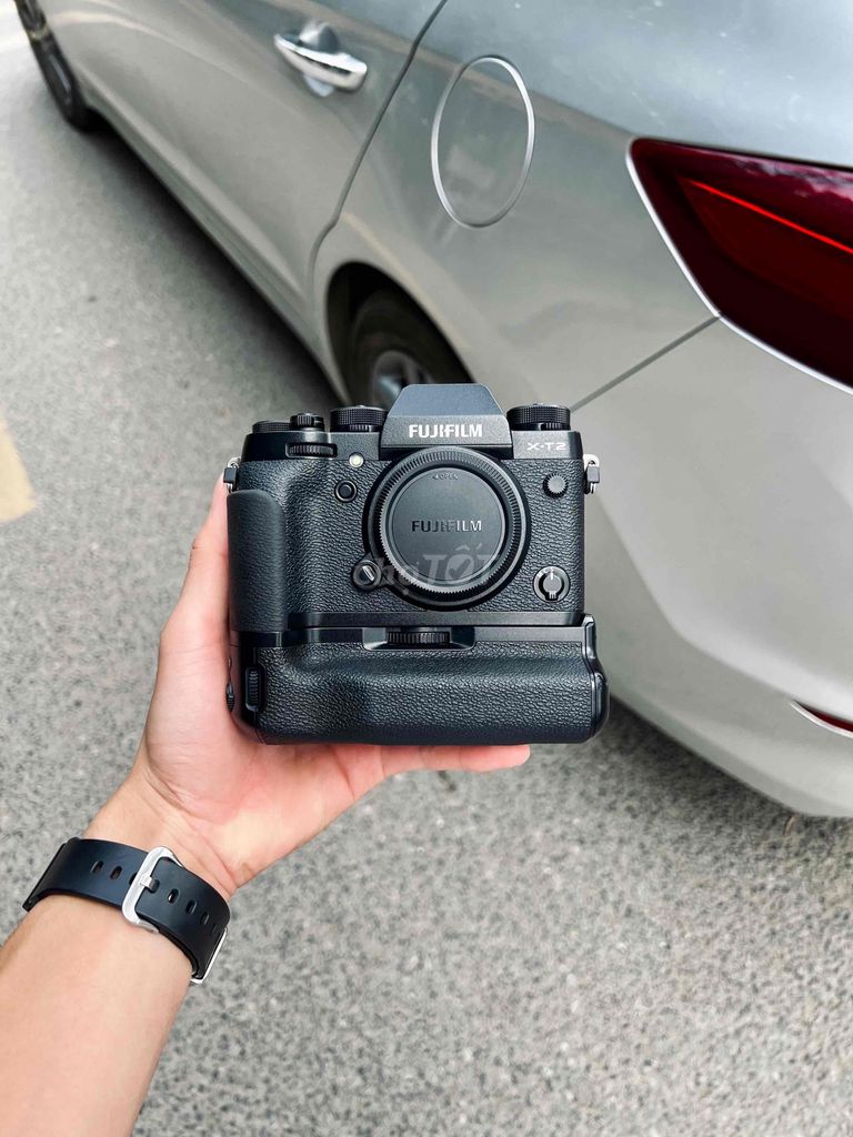 FUJIFILM XT2 (Tặng kèm Grip chính hãng). Mua bán Máy ảnh, Máy quay tại Quận Hoàng Mai Hà Nội được đăng bởi LONGVU IMAGING hình 1