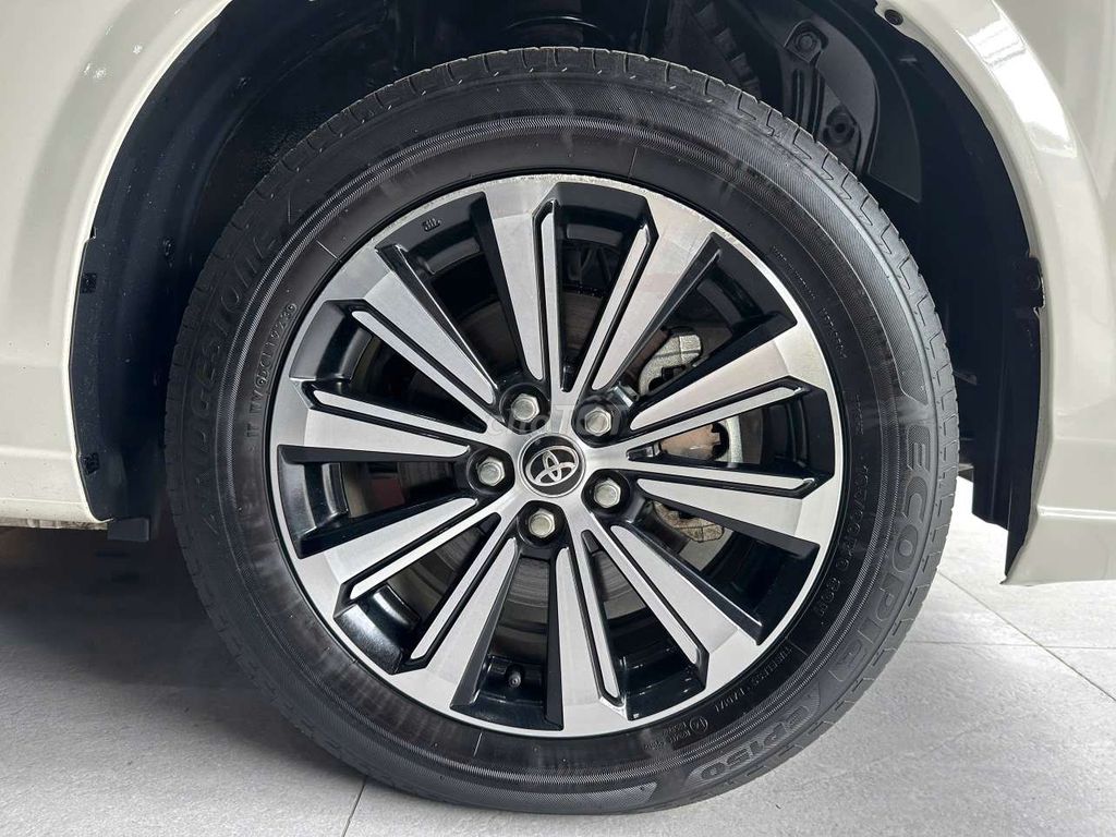 Toyota Avanza Premio 2023 1.5AT,màu trắng,24.000km. Mua bán Ô tô tại Quận Bình Tân Tp Hồ Chí Minh được đăng bởi Son Do hình 14