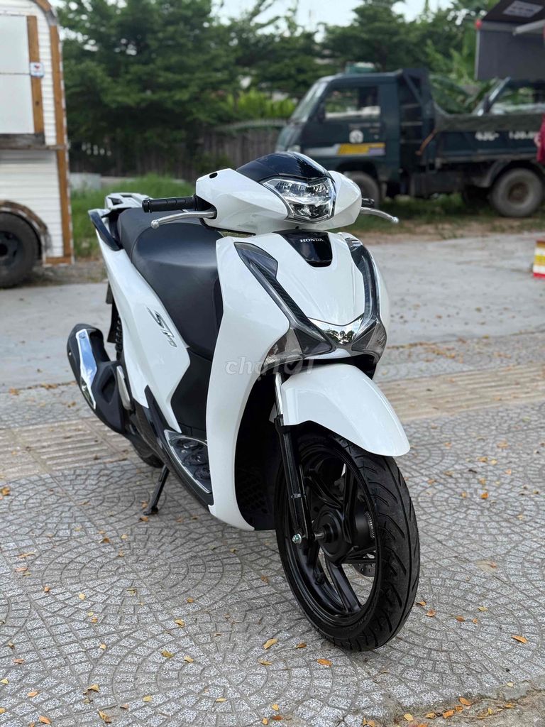 Sh 125i 2019 phanh abs cực đẹp Biển 43 1 chủ sử dụ. Mua bán Xe máy tại Quận Liên Chiểu Đà Nẵng được đăng bởi Thành Đại   hình 3