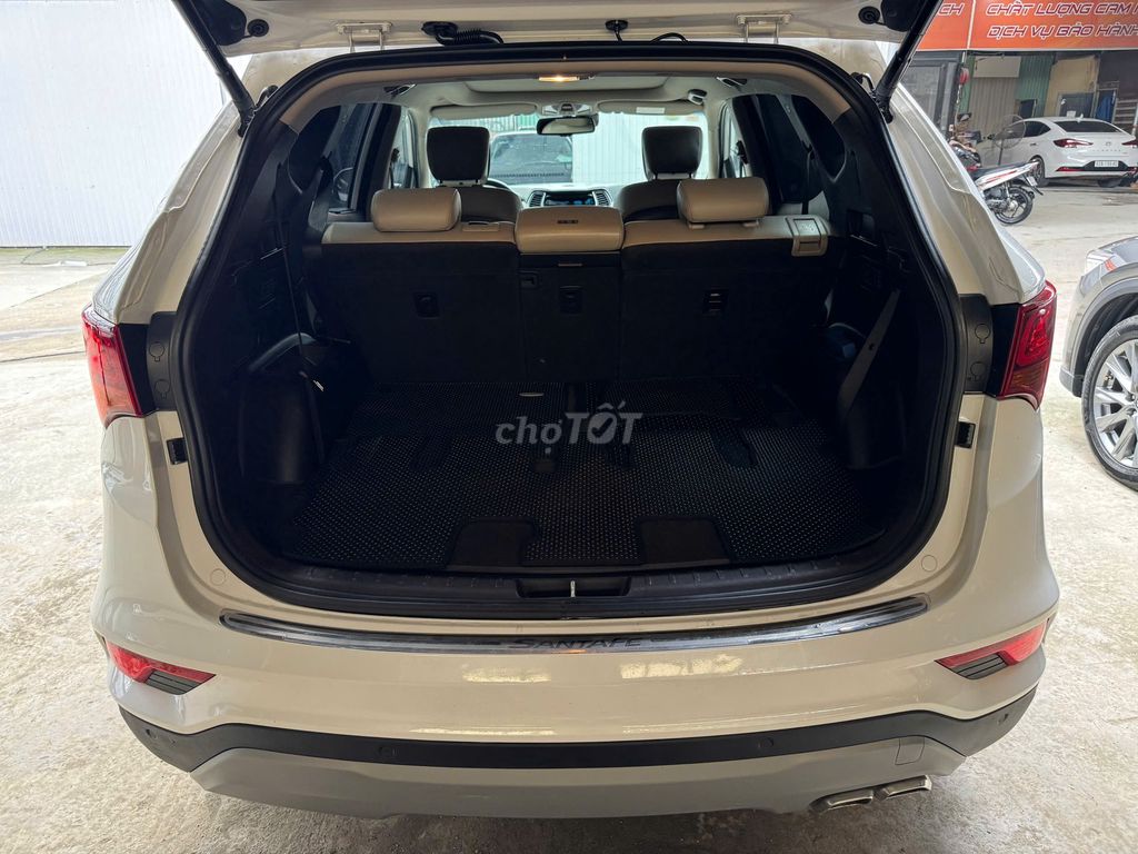Hyundai Santa Fe 2017  - 99000 km. Mua bán Ô tô tại Thành phố Thủ Đức Tp Hồ Chí Minh được đăng bởi Thy Ôtô Cũ Miền Nam hình 13