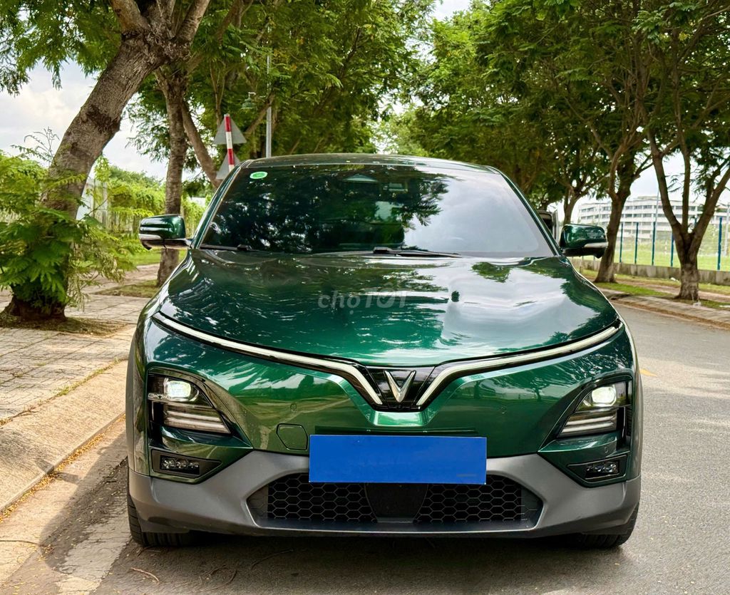 VinFast VF6 Plus 2024 КУПИТЬ АККУМУЛЯТОР - БЕСПЛАТНАЯ ЗАРЯДКА, КГ