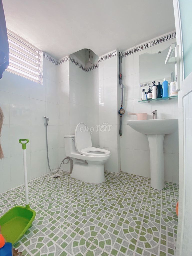 🌟CC HẠNH PHÚC NGÔ QUYỀN 80M2 3PN 2WC CÓ THANG MÁY GIÁ 2,75TỶ