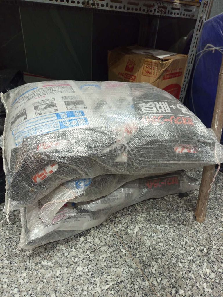 Cát mèo 2 tải. Mua bán Phụ kiện, Thức ăn, Dịch vụ tại Quận Bắc Từ Liêm Hà Nội được đăng bởi Vũ Thị Huệ hình 1