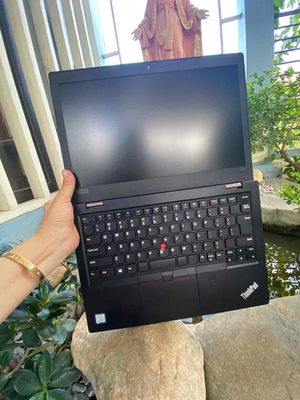 lenovo thinkpad 3.x triệu