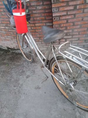 Xe ok làm đi cho HS đi học LH ***. Mua bán Xe đạp tại Thành phố Long Xuyên An Giang được đăng bởi huong