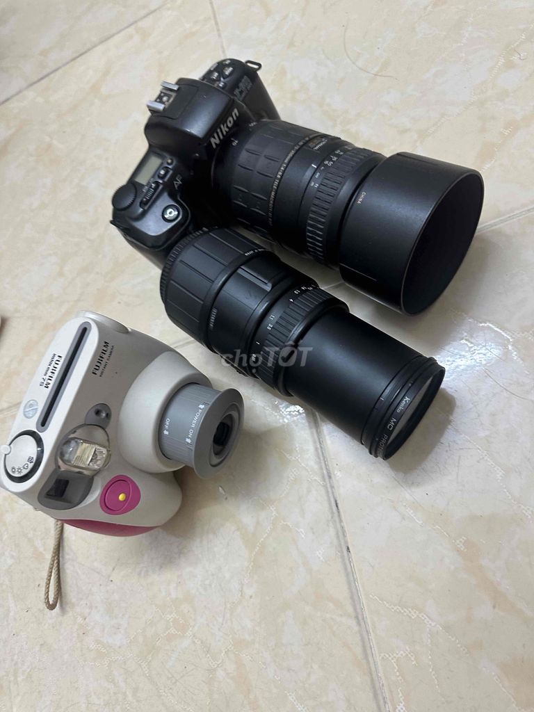 Fujifilm mini 7s in liền kèm nikon F601 2 ống kính