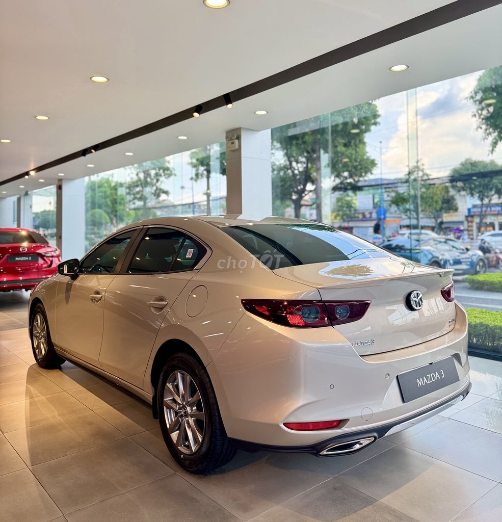 MAZDA 3 - ƯU ĐÃI TIỀN MẶT - QUÀ TẶNG BH THÂN VỎ XE. Mua bán Ô tô tại Quận Tân Phú Tp Hồ Chí Minh được đăng bởi ĐẠI LÝ MAZDA KIA HCM hình 4