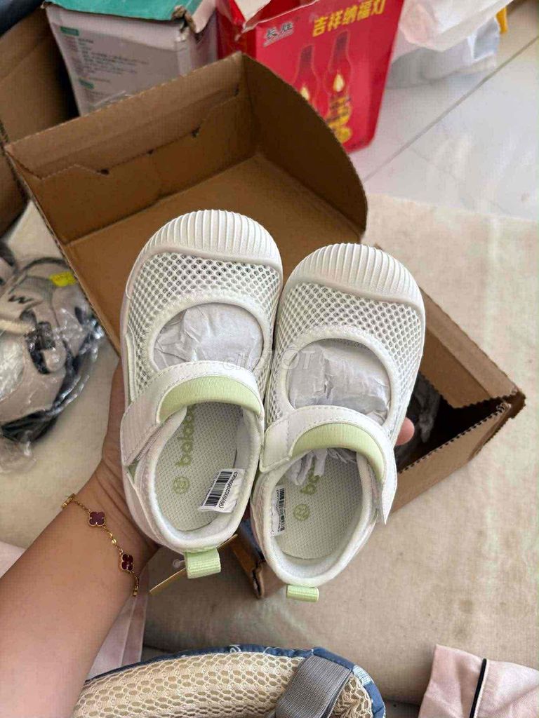 Giày trẻ em Balabala Trắng size 22. Mua bán Giày dép tại Huyện Hòa Vang Đà Nẵng được đăng bởi Hoa hình 1