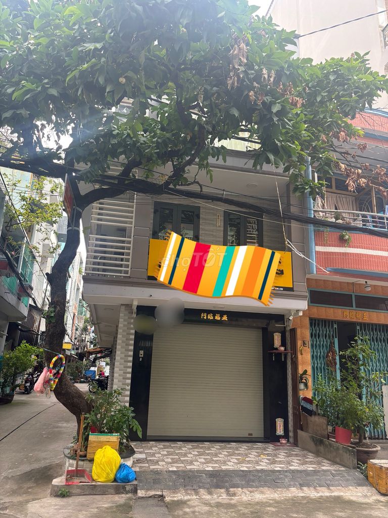 Аренда · 4 комн. · 50 м² · Quận 11, ул. Đường Thái Phiên