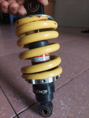 PHUỘC RCB EX WINER HÀNG CHÍNH HẢNG LÒ XO LỚN KÔ XÌ. Mua bán Phụ tùng xe tại Huyện Hóc Môn Tp Hồ Chí Minh được đăng bởi Athanh 