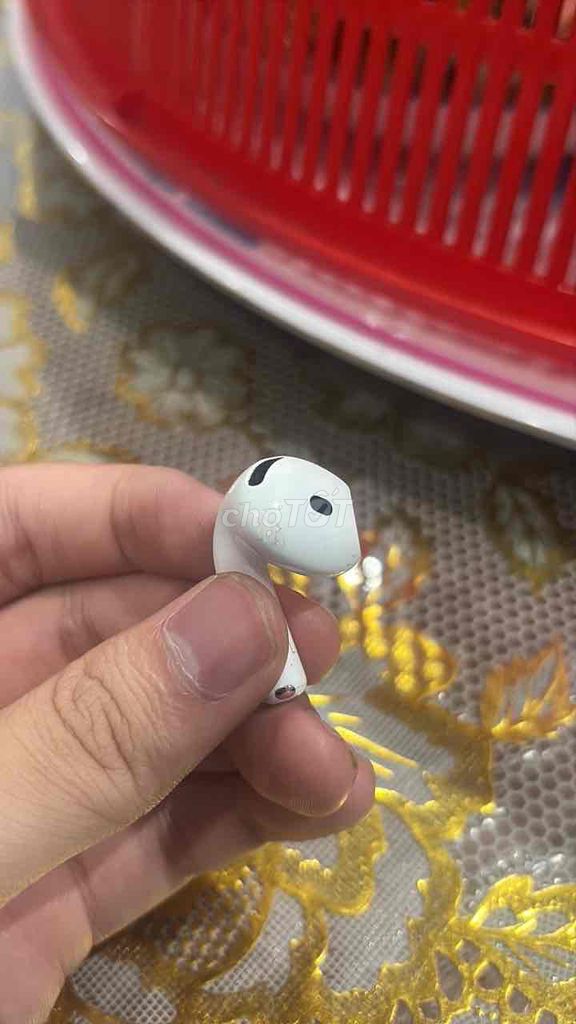 Tai nghe Apple AirPods 4 Trắng Bên trái Đã sử dụng. Mua bán Tivi, Âm thanh tại Thành phố Biên Hòa Đồng Nai được đăng bởi Huy Trương hình 1