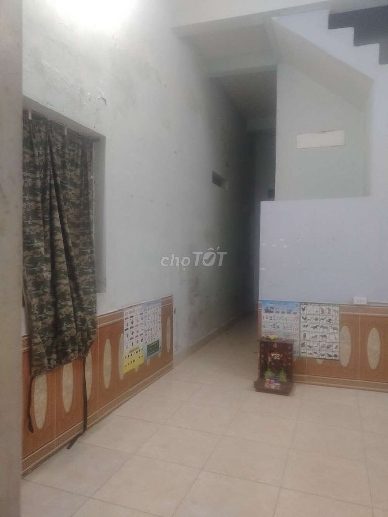 Em doọn nhà bán ạ. Mua bán Tủ, kệ gia đình tại Huyện Hóc Môn Tp Hồ Chí Minh được đăng bởi Trúc  hình 2