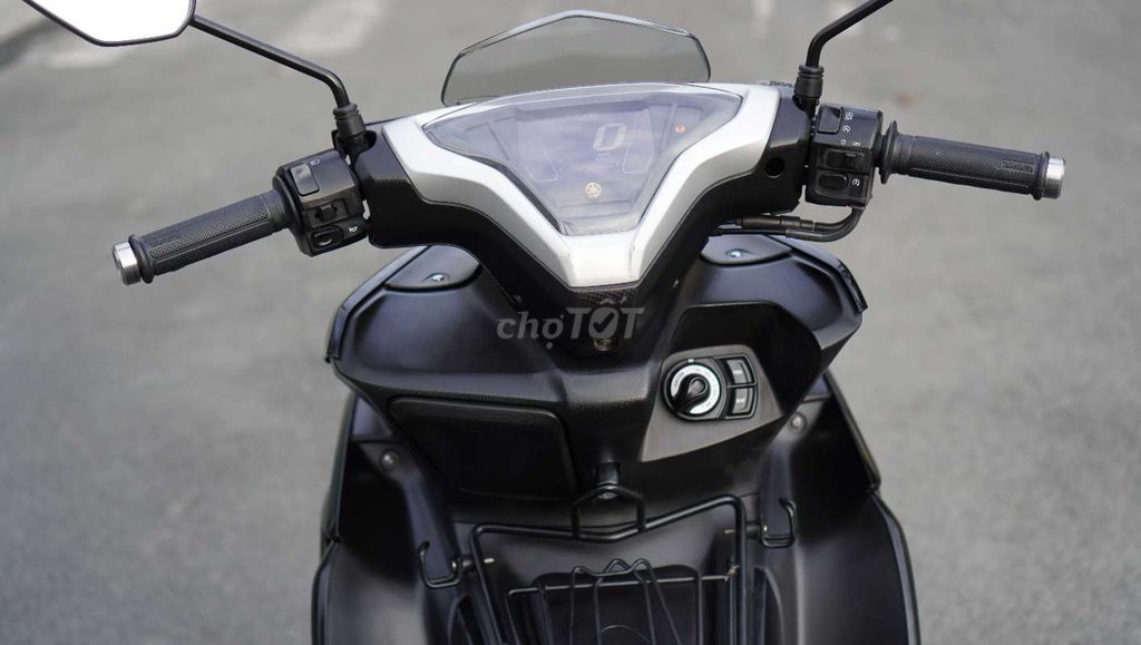 Yamaha NVX 155 Smartkey V2 VVA ABS 2021 Đen bóng. Mua bán Xe máy tại Quận Tân Phú Tp Hồ Chí Minh được đăng bởi Đỗ Hoàng hình 9