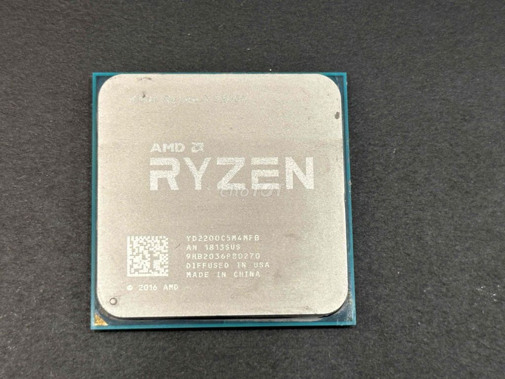 Ryzen 3 2200g, 3.7GHz, 4 nhân/4 luồng.