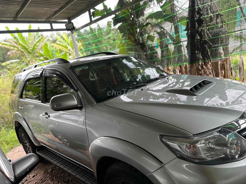 Toyota Fortuner 2016 2.7V 4x2 - 12787 km. Mua bán Ô tô tại Huyện Bàu Bàng Bình Dương được đăng bởi Trần Văn Quang hình 2