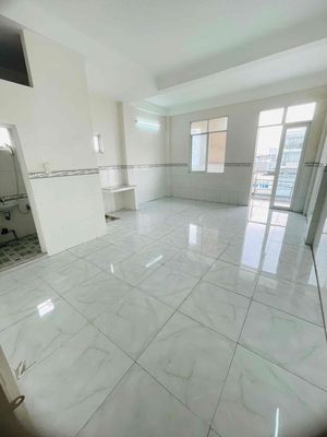 PHÒNG CHO THUÊ máy lạnh rộng 45m2 ngay đường số 10 Bình Hưng