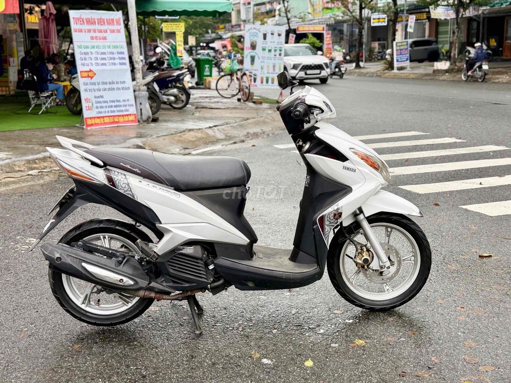 👉LUVIUS 2012 bso43 chính chủ,máy móc nguyên rin em. Mua bán Xe máy tại Quận Liên Chiểu Đà Nẵng được đăng bởi Xe máy cũ đức nguyễn hình 4