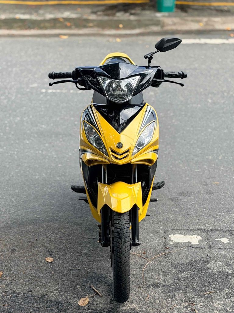 Yamaha Exciter 2010 механика черно-желтый