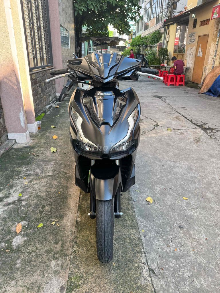 AB 125cc 2023 4Val Phiên Bản Đặc Biệt Đen Vàng. Mua bán Xe máy tại Quận 10 Tp Hồ Chí Minh được đăng bởi Sky PK hình 1