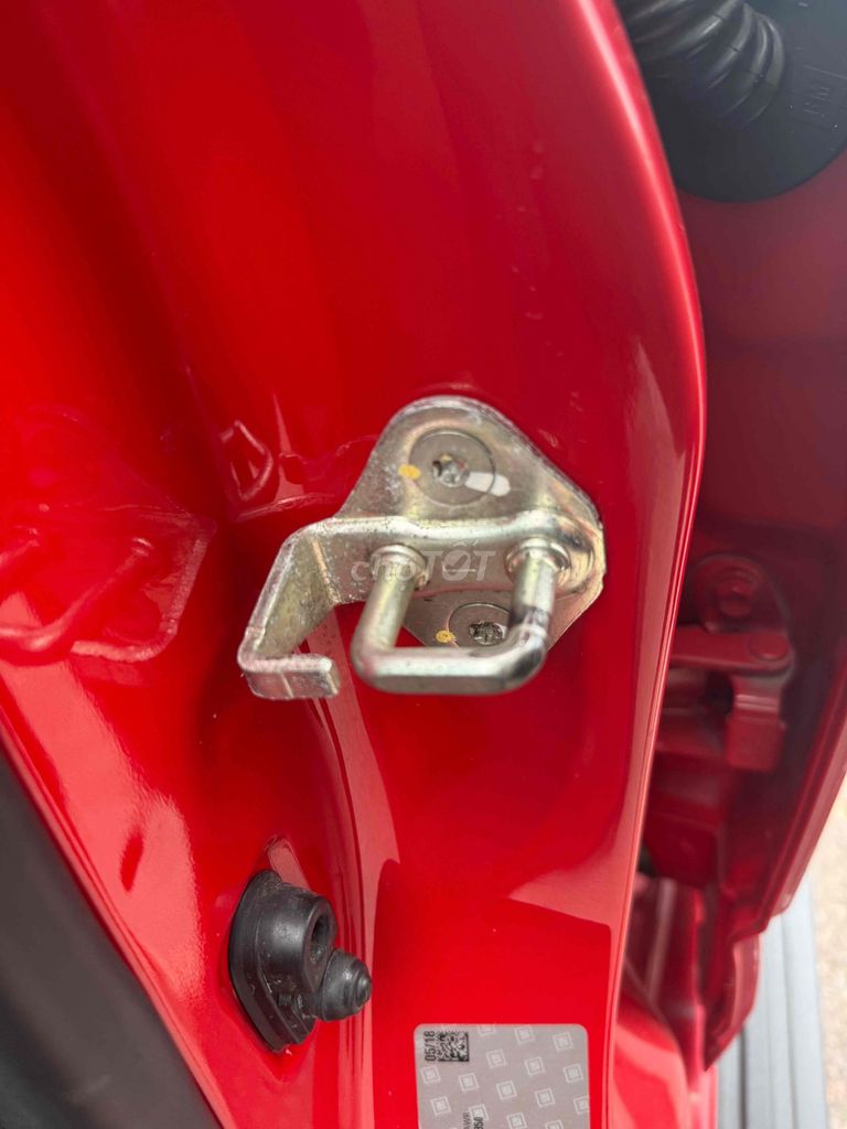 Chevrolet Colorado 2018 LT 2.5 MT 4WD - 100000 km. Mua bán Ô tô tại Thành phố Qui Nhơn Bình Định được đăng bởi Ban oto tp quy nhon hình 7