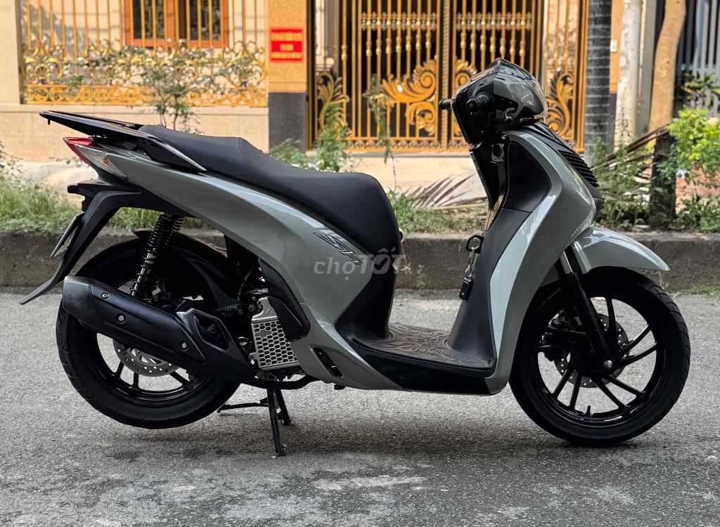 Honda SH 150i 2016 Xanh đen. Mua bán Xe máy tại Quận Gò Vấp Tp Hồ Chí Minh được đăng bởi CHXM 86 chuyên bán xe trả góp hình 7