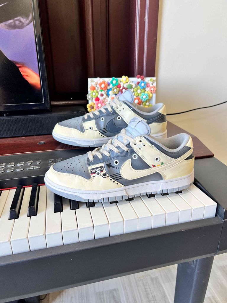 Giày sneaker Nike Dunk Low size 41 chính hãng. Mua bán Giày dép tại Thành phố Đà Lạt Lâm Đồng được đăng bởi Giày Si chính hãng nhập Thái trực tiếp  hình 1