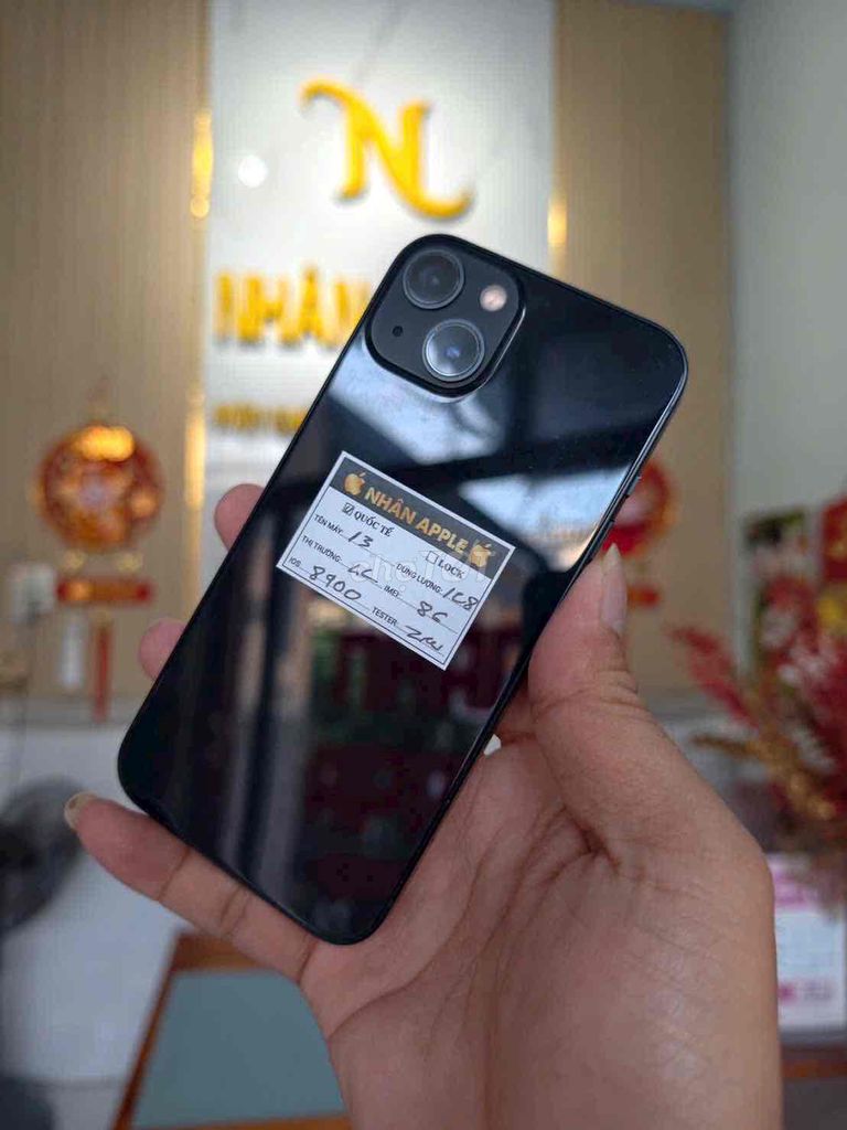 Apple iPhone 13 128GB Đen QT ZIN ÁP ĐẸP GẦN 99. Mua bán Điện thoại tại Thành phố Cà Mau Cà Mau được đăng bởi NHAN APPLE hình 1