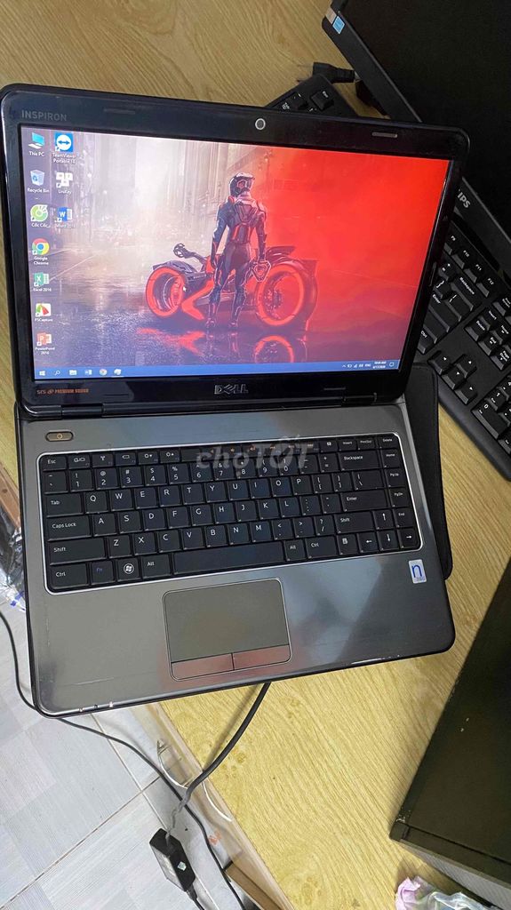 Laptop Dell core i7 14inch màn sáng đẹp Full. Mua bán Laptop tại Quận Tân Phú Tp Hồ Chí Minh được đăng bởi Phát Triển hình 1