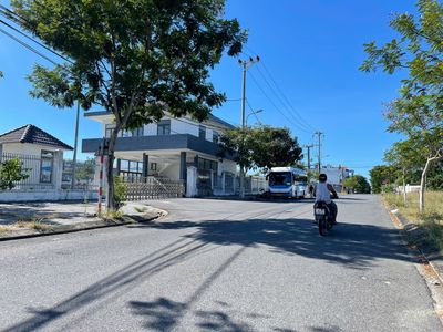 Bán lô đất đường 7m5 Hoàng Bình Chính gần UBND Hoà Hải, Ngũ Hành Sơn. Mua bán đất tại Quận Ngũ Hành Sơn Đà Nẵng được đăng bởi Nguyễn Diêm