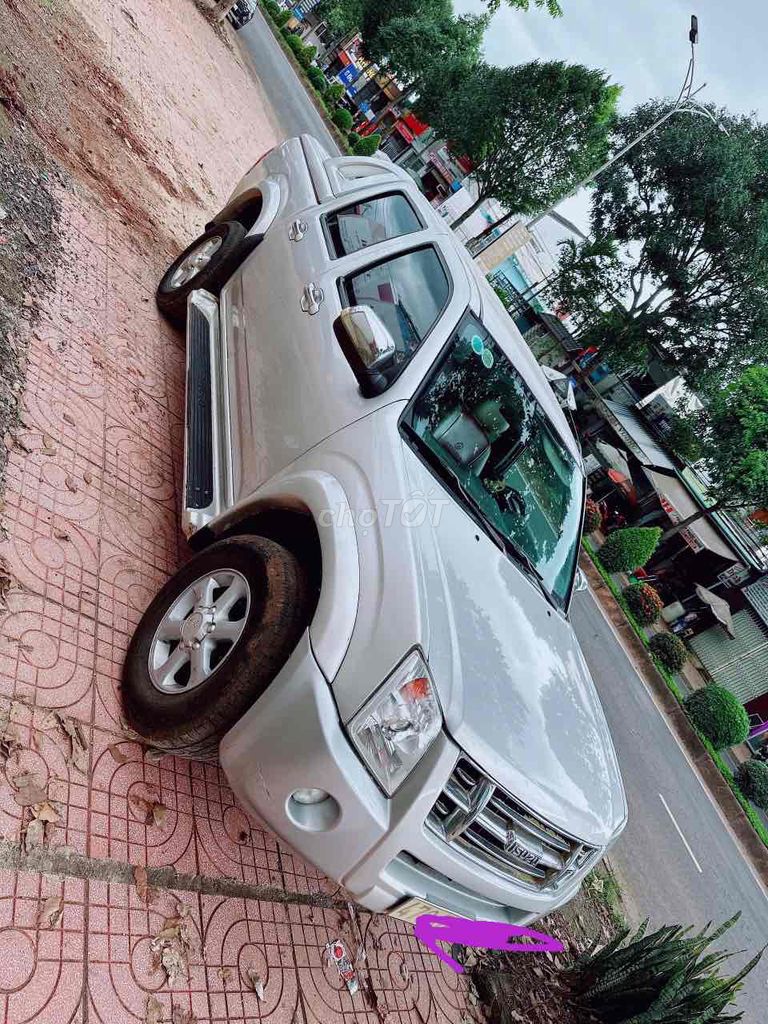 Isuzu Dmax 2008 - 200000 km. Mua bán Ô tô tại Huyện Đắk Mil Đắk Nông được đăng bởi Tuan hình 3